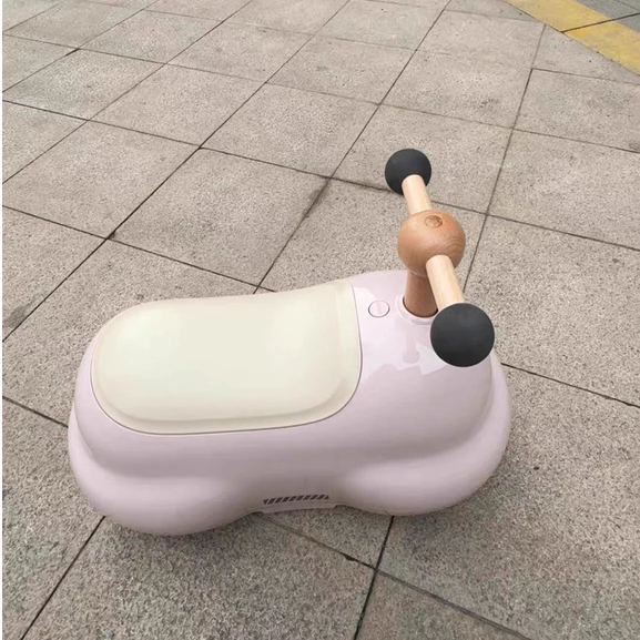 Xe chòi chân, xe đồ chơi cho bé hiệu Babypods hình hạt đậu, cốp xe lớn, bánh xe điều hướng được - Hình ảnh 5