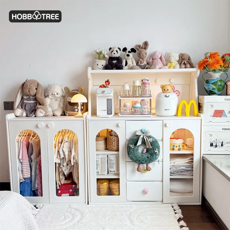 Tủ đựng quần áo, tủ mẹ bỉm, có thanh treo đồ Hobbytree, mặt sau kín chống bụi, cánh tủ nhựa acrylic