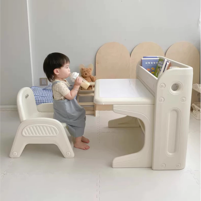 Bộ bàn học kết hợp bảng vẽ, kệ sách đa năng xếp gọn hiệu Babyviva - Hình ảnh 7