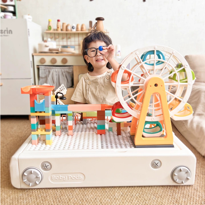 Bộ bàn vẽ kết hợp bàn lego đa chức năng xếp gọn Babypods, hít được nam châm, tặng bút màu, xóa bảng - Hình ảnh 6